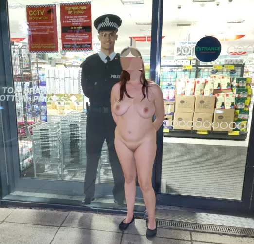 Wonder if anybody saw.