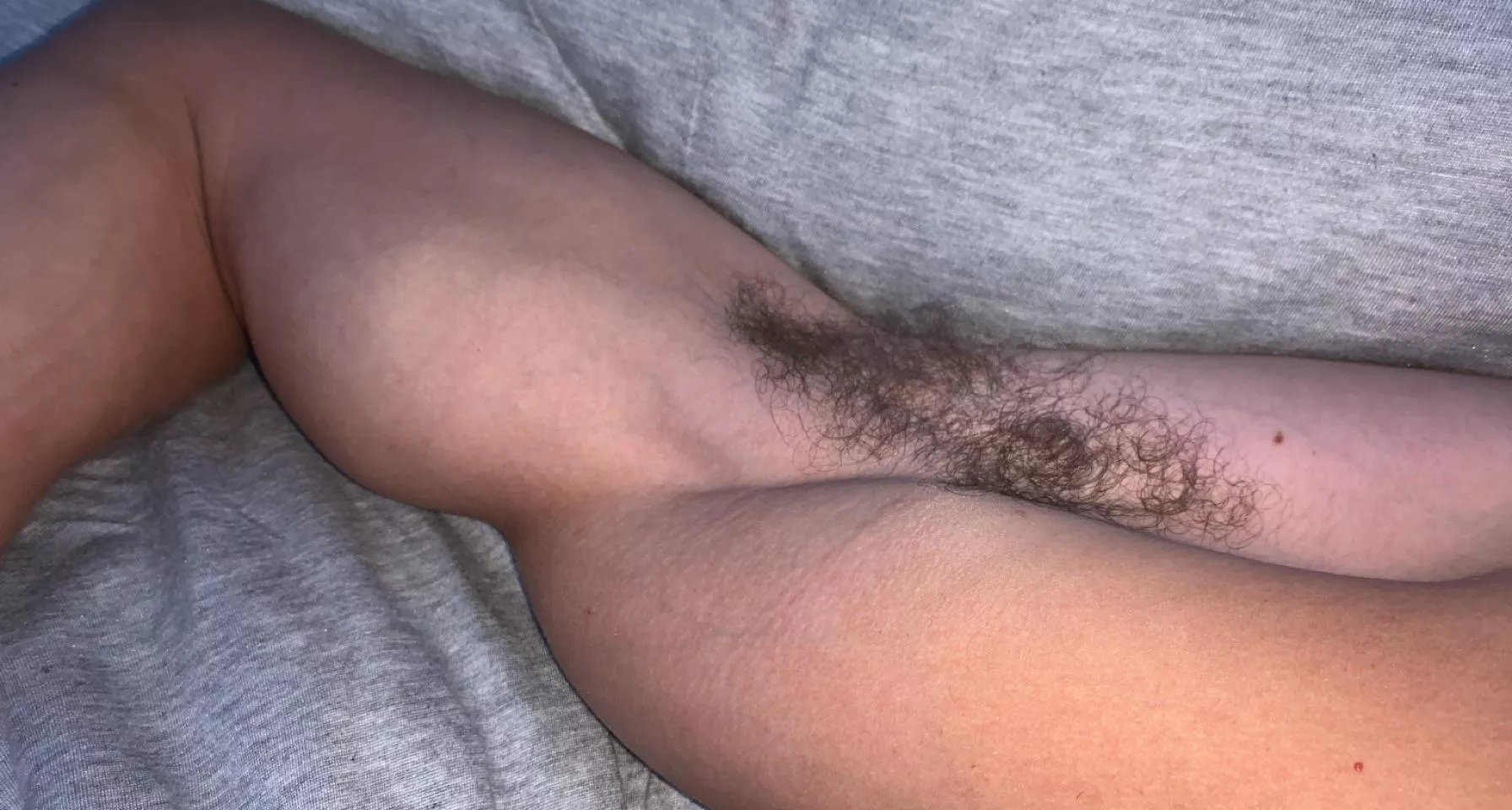 You have 1 hr, what would you do to me? 💦