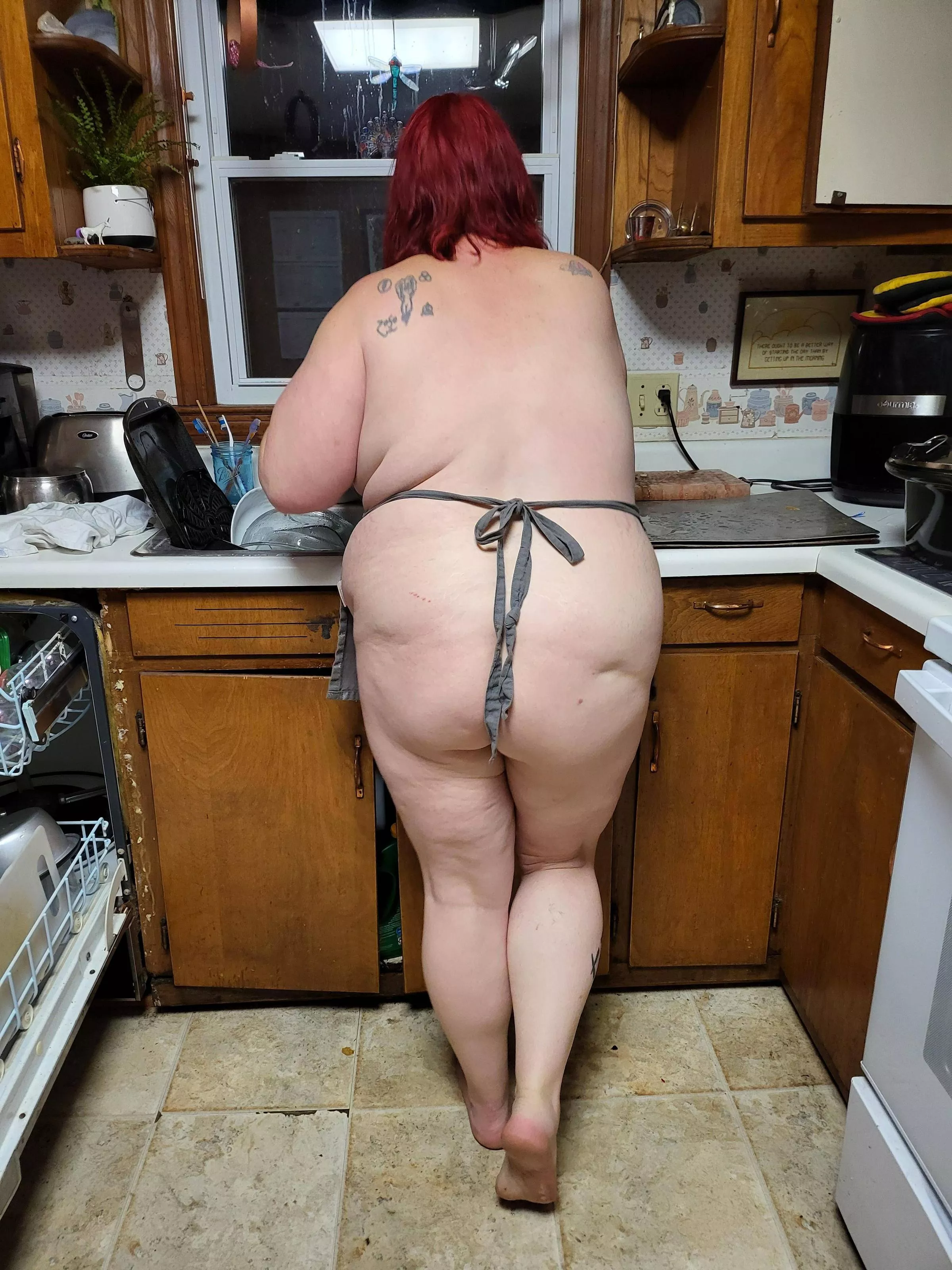 You walk into the kitchen and see me like this. What's your next move?