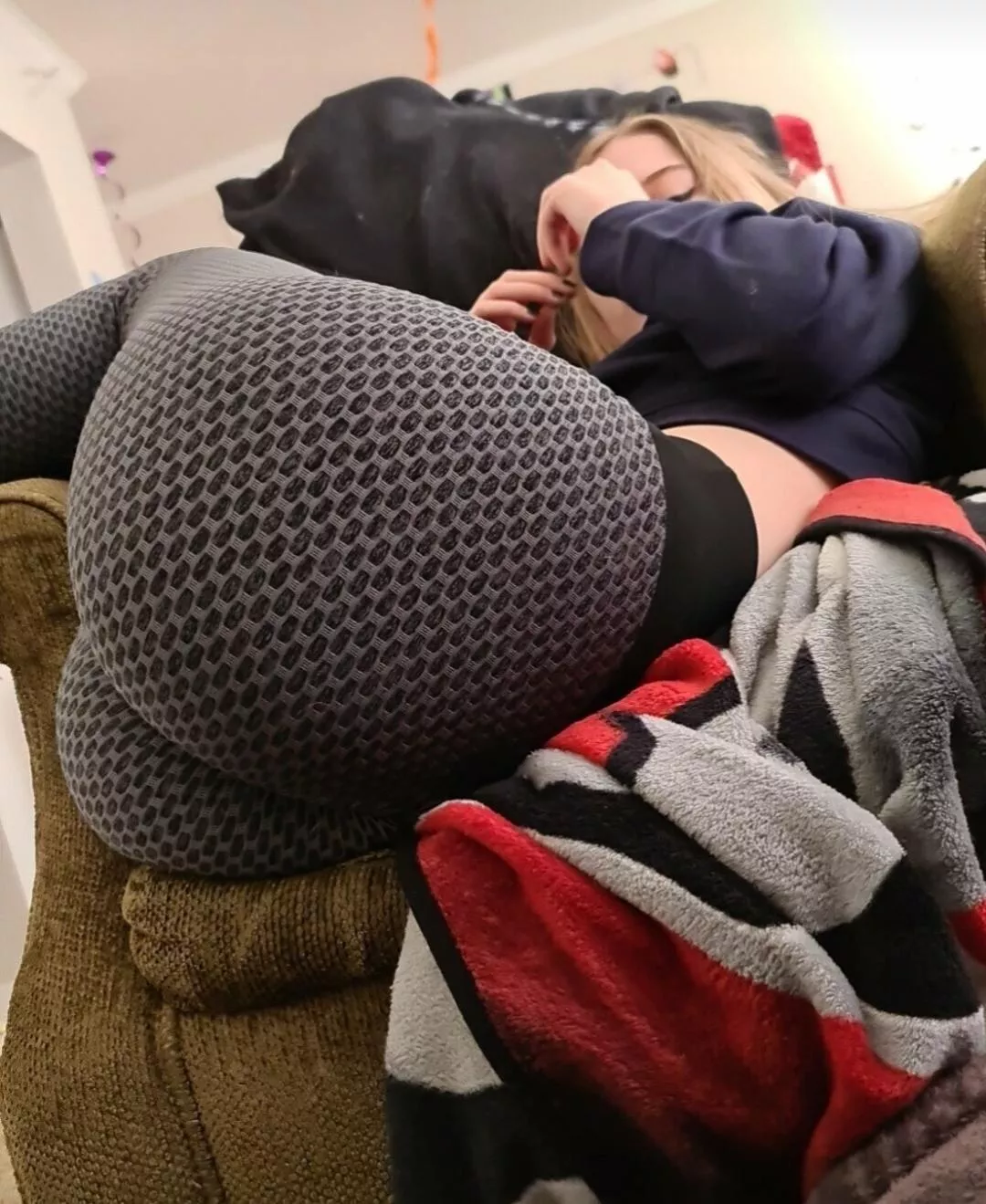 your man would definitely look at me in the gym wouldn't he? 😉