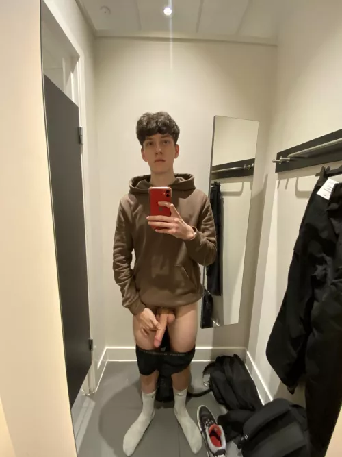 18, would you follow me into the changing room?