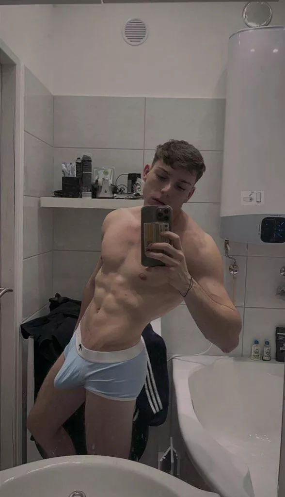 [19] @kolozsi_tomi how is the view? 10/?