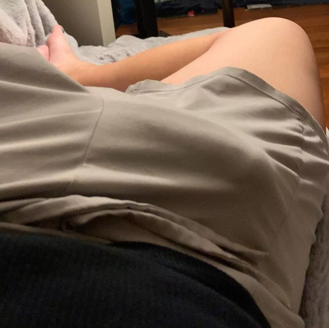 31 queer M. Let’s compare!