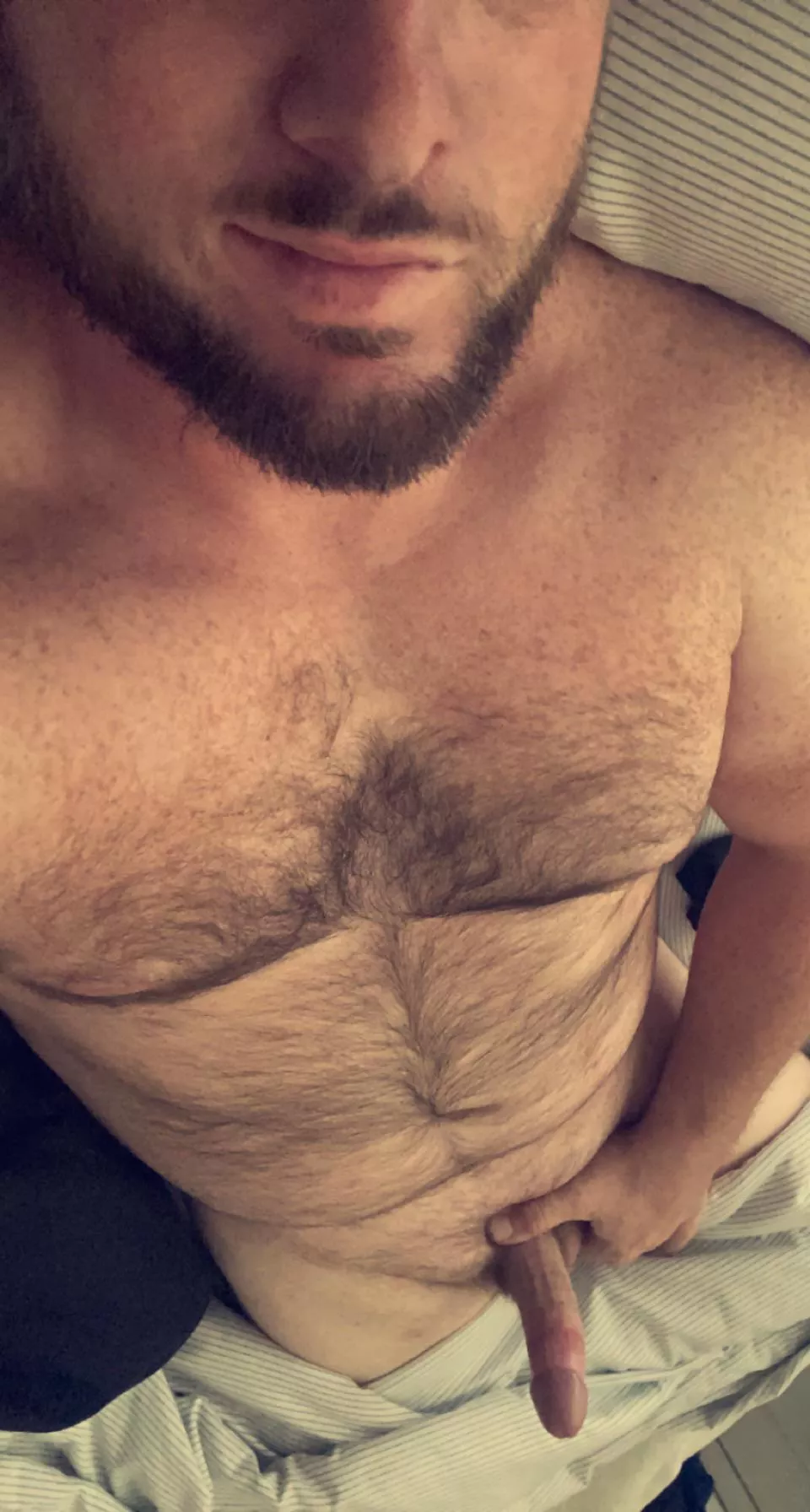 [36] daddy’s getting hot at the body shop