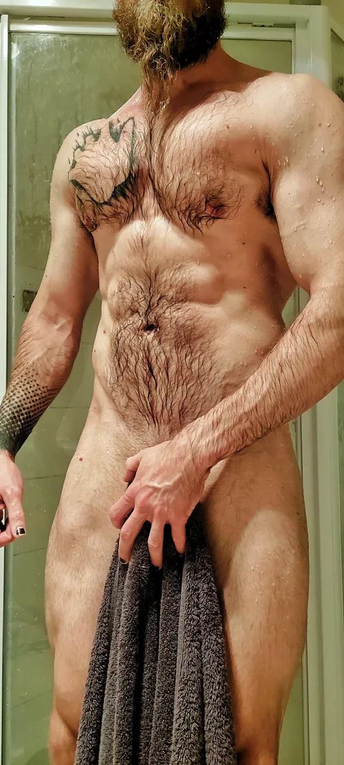 [36 str8] Look YOU say your thirsty, I'M covered in water, I think we can help each other out.