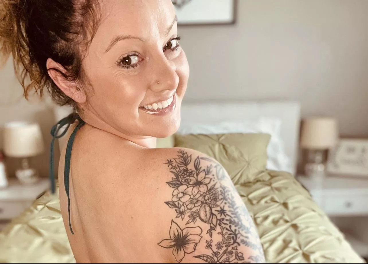 36f…love my tats 😍