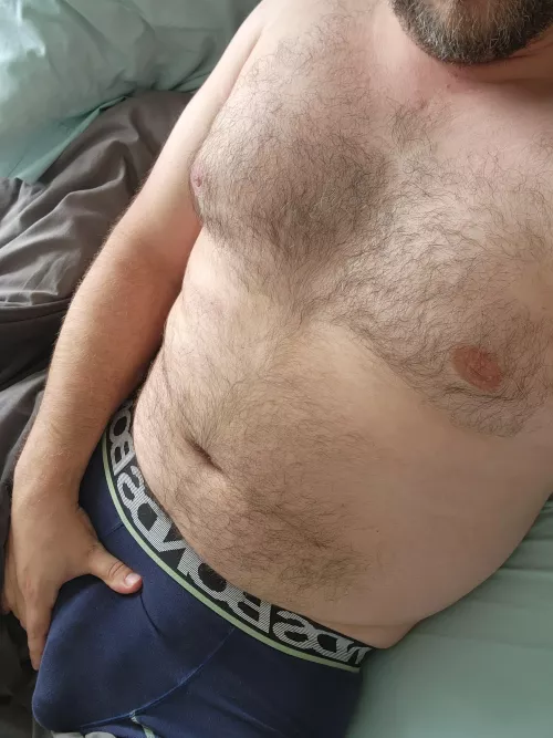 [40] Daddy’s stuck in bed
