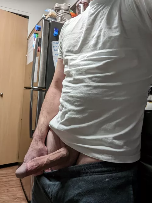 (41) Would you get on your knees for Daddy in the kitchen?