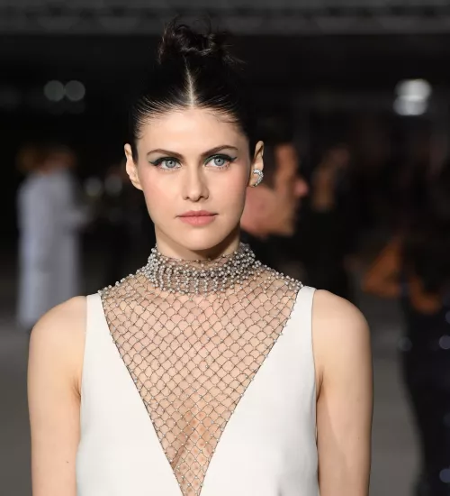 Alexandra Daddario (10/15/22)