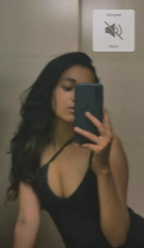 Am I sexy enough... comment honestly🥺