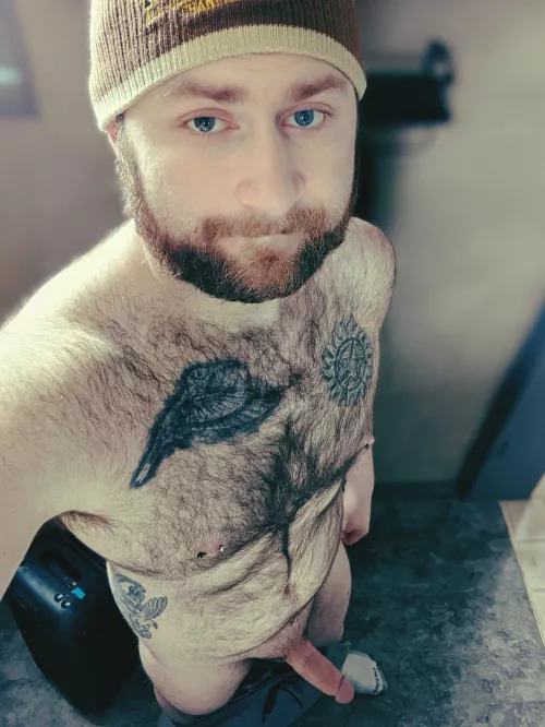 anyone down to chat?