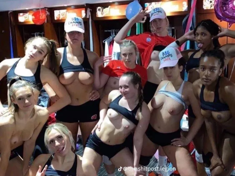 anyone ? sause pls , wisconsin volleyball team leak?