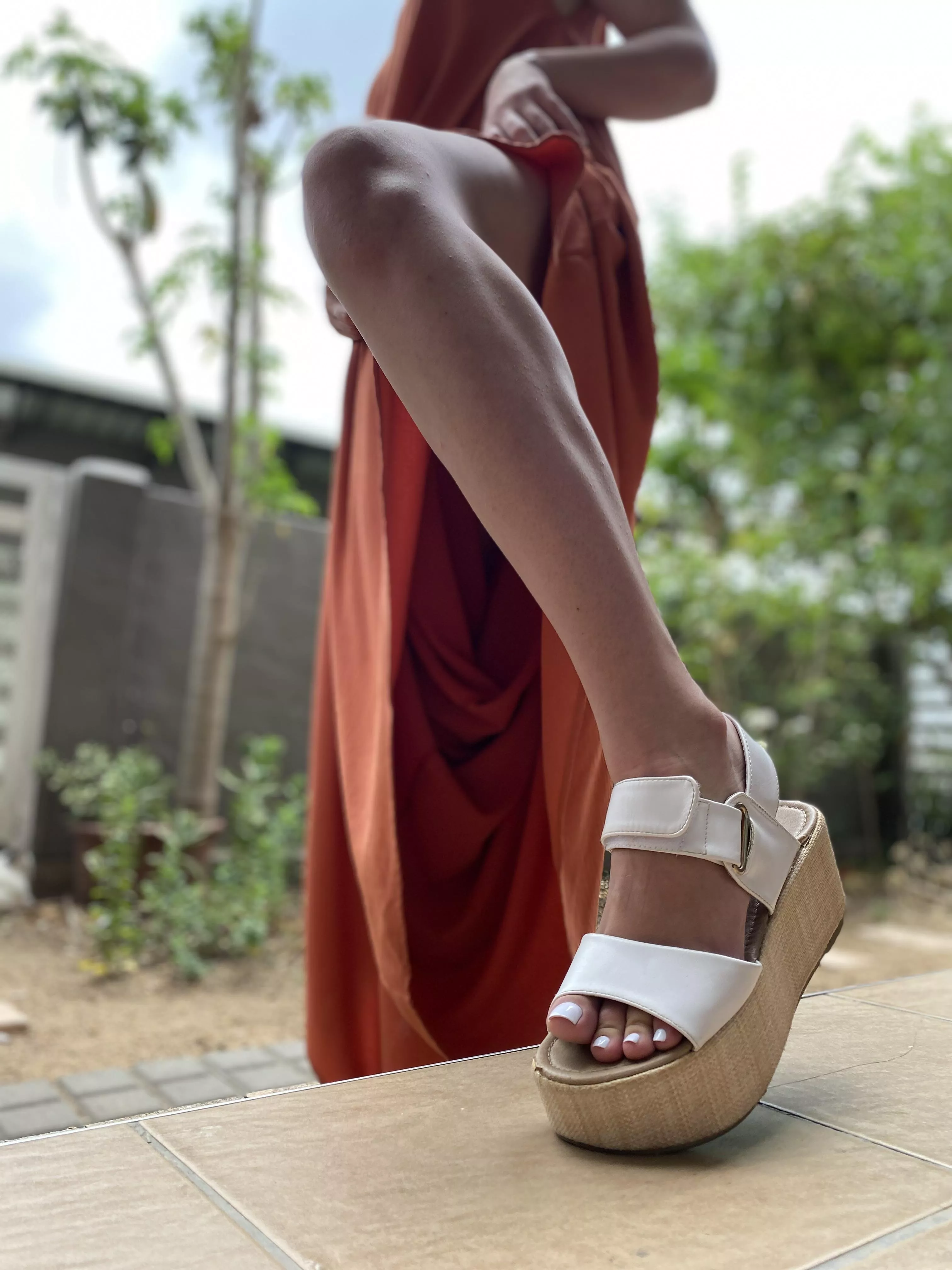 Are you looking at my toes?🤭😘