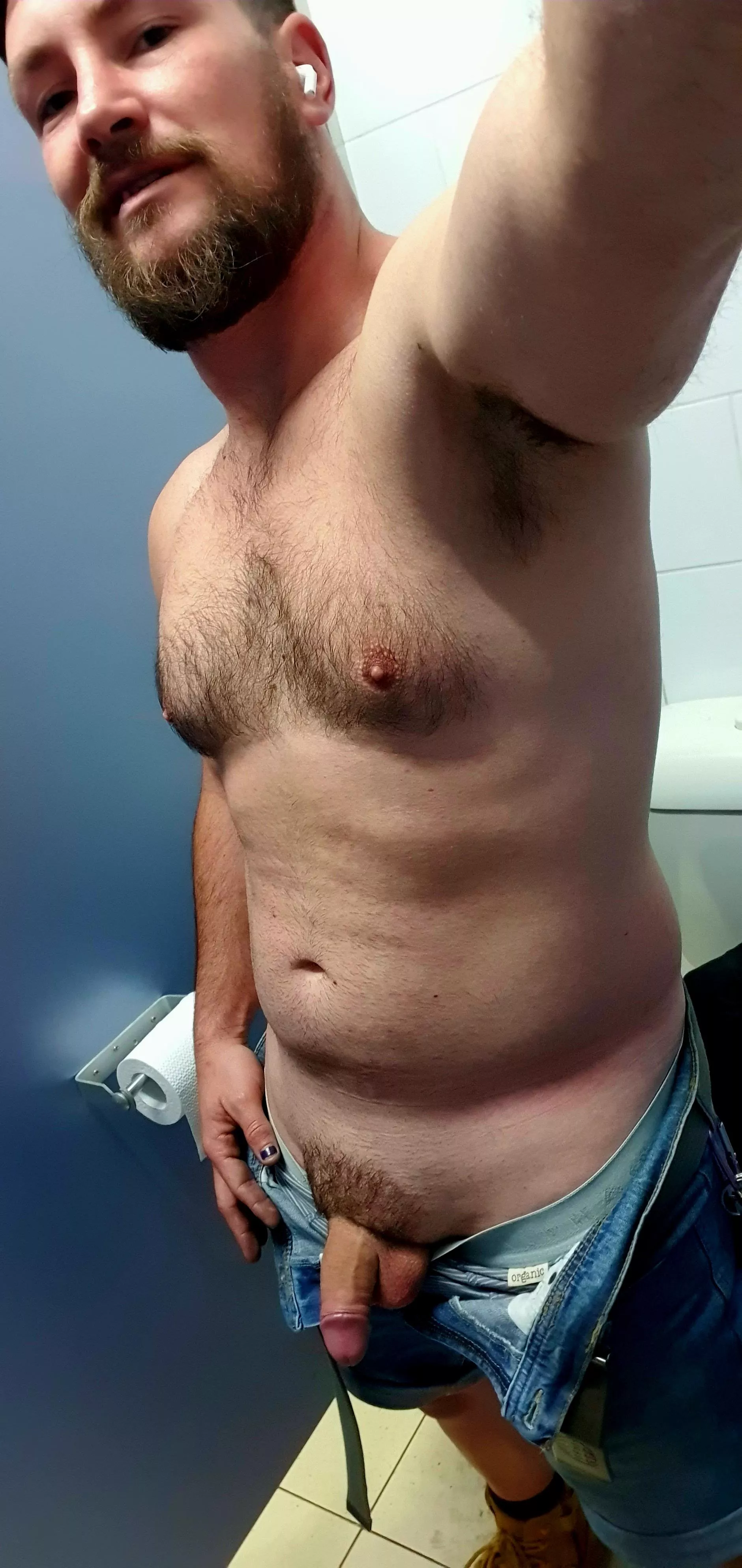 Beards and Semi's 😅