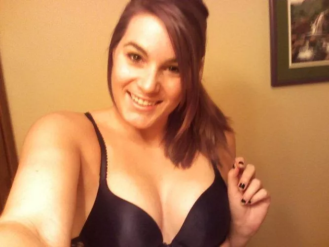 Been sending pics like this to my husbands married friend