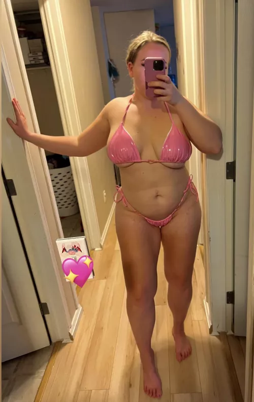 Busting out my bikini 🤭