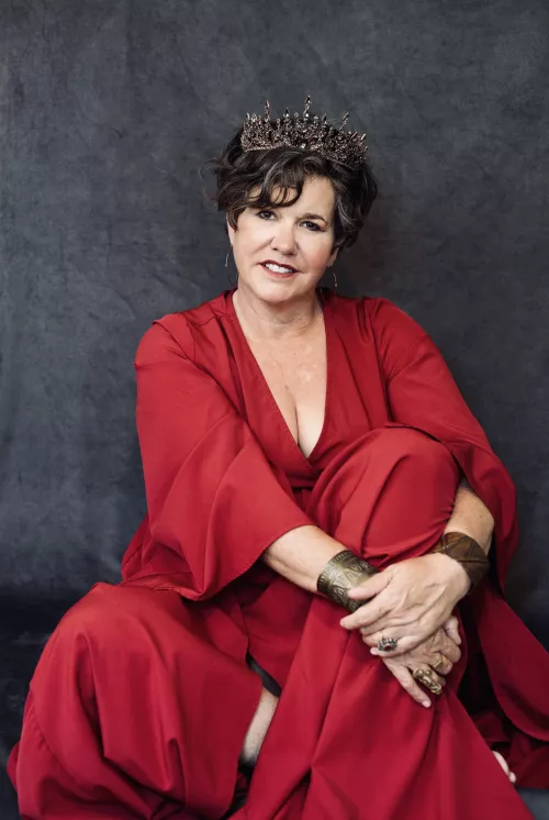 Can I be your Queen?