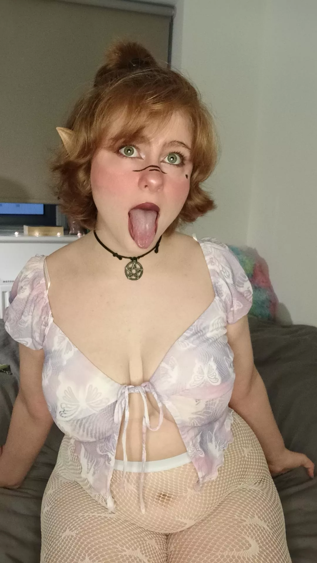 Can we play magic together? Ill get my elf deck 🥰