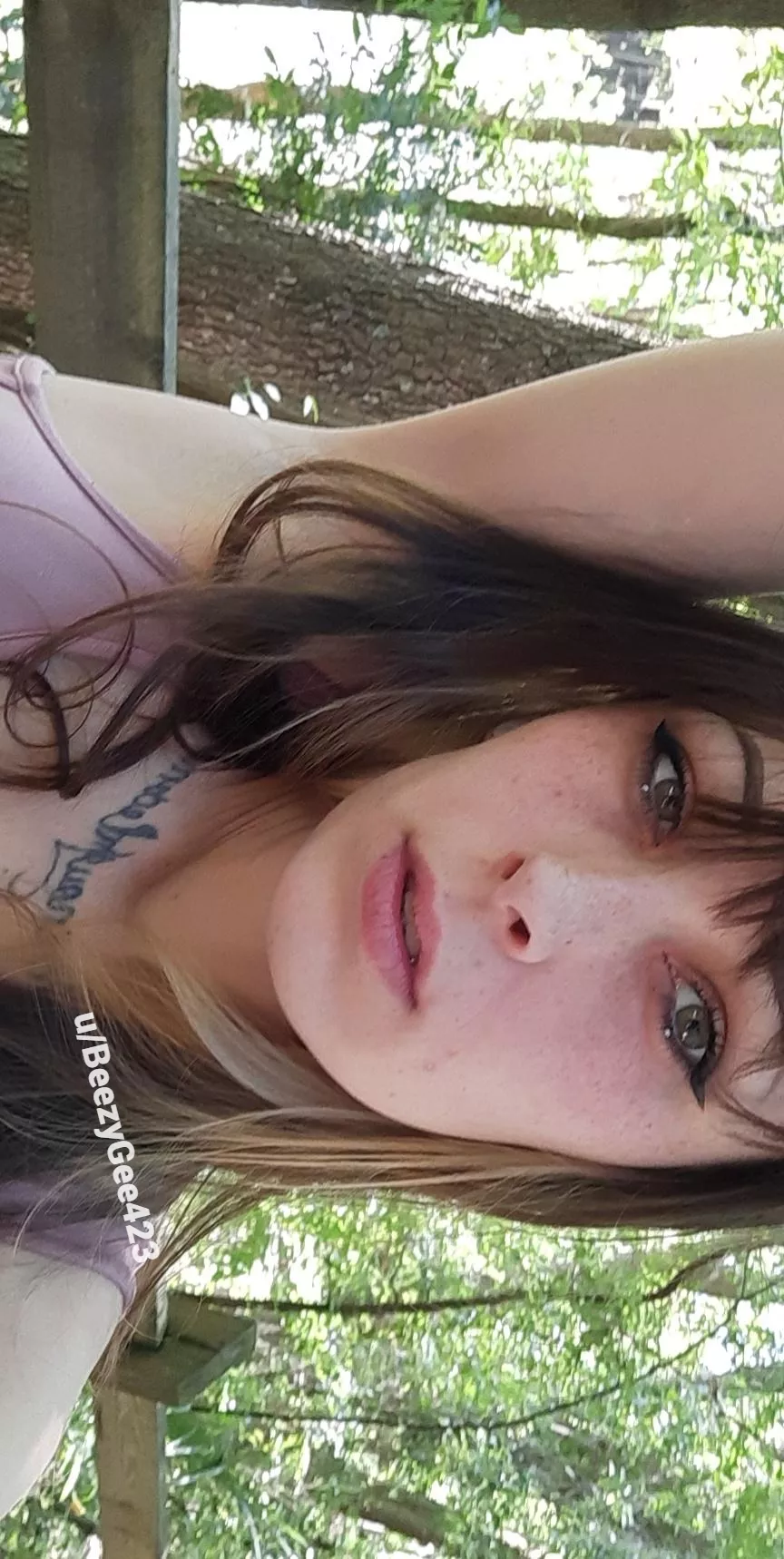 Come get lost in my eyes