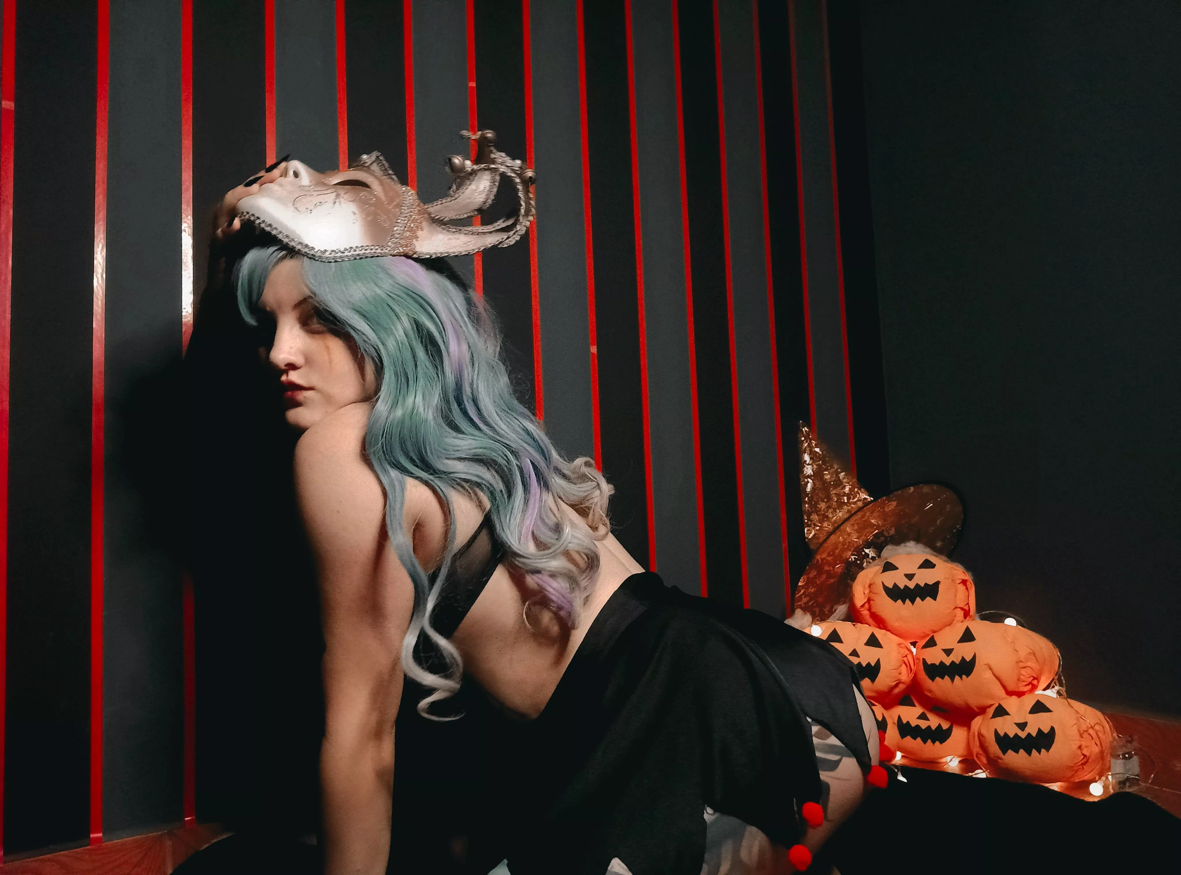 Come, let's watch movies together😈