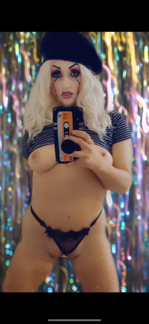 Cum pull this out for me?! 🤡🍭👅