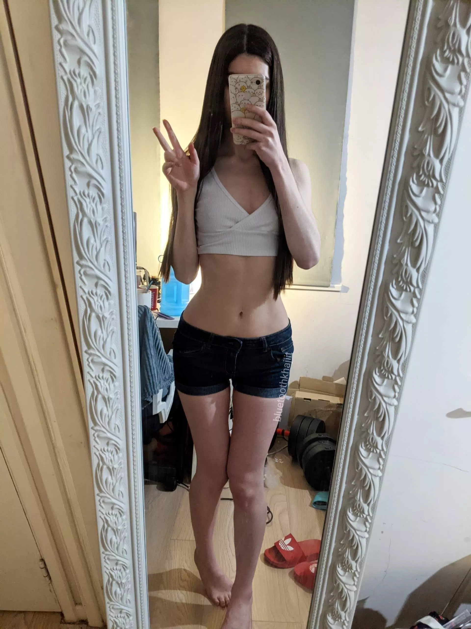 Do you like my outfit?