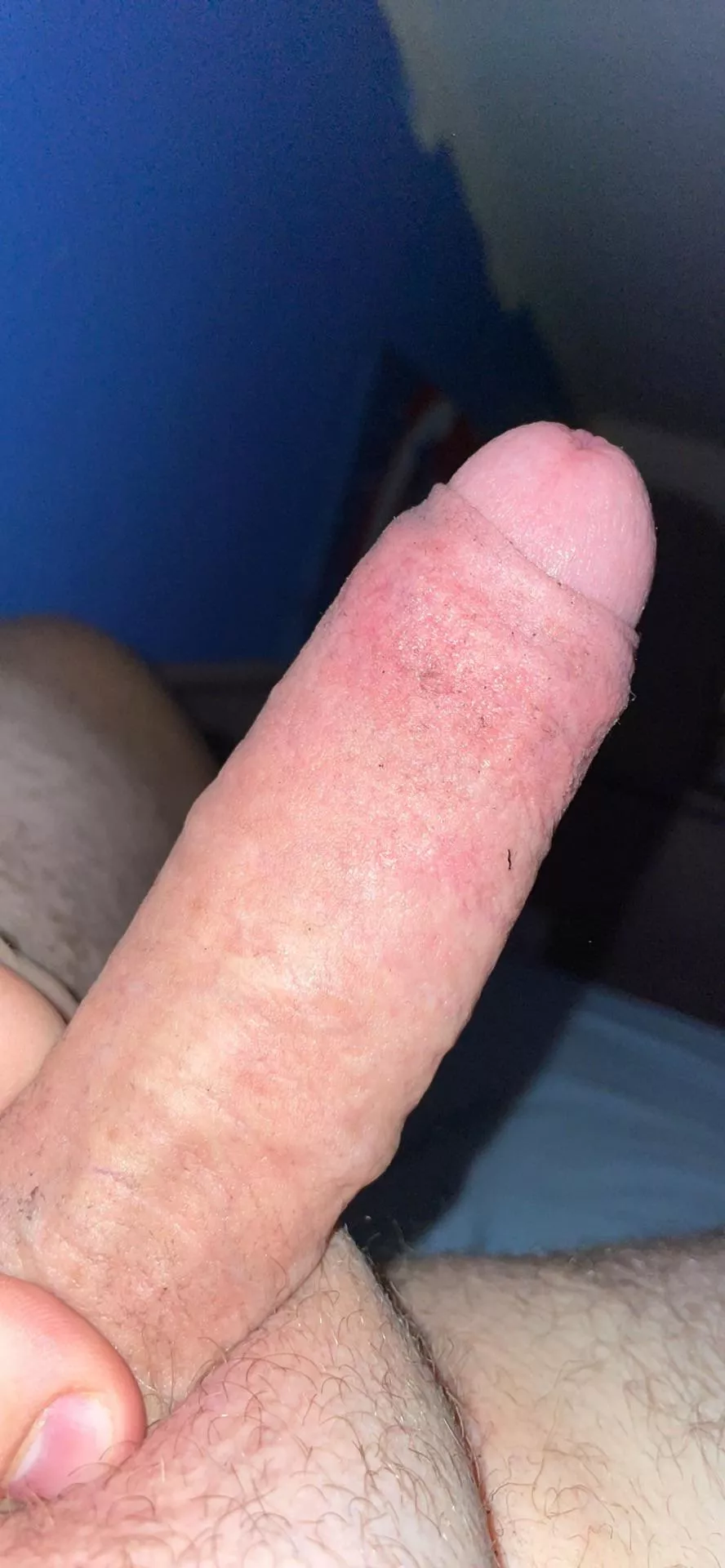 Doing tribs now, Kik is Swardy117 or dm me (prefer nudes)