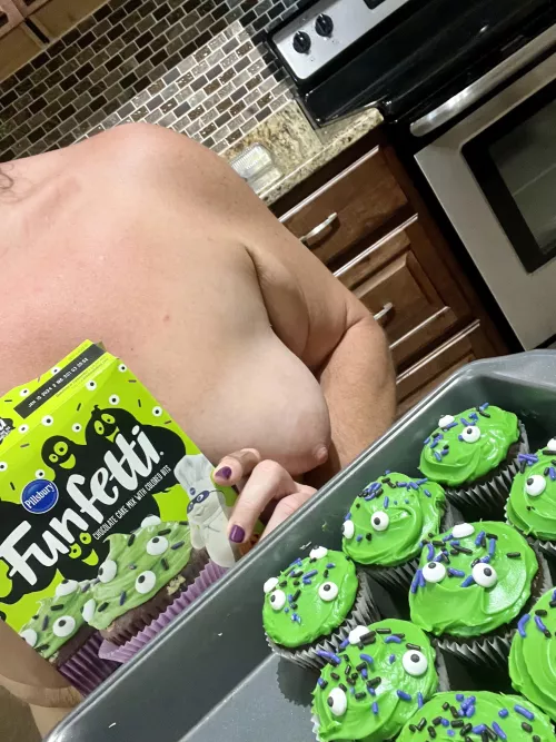 Everyone loves funfetti cupcakes!