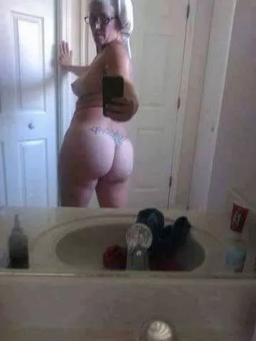 F 40s 5’5 feel like butt is too big it’s where most of my weight ends up