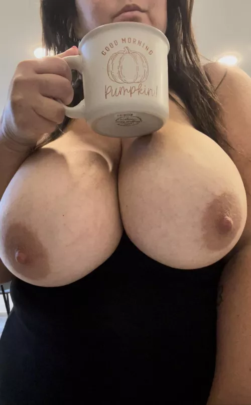 Good morning pumpkins 🎃