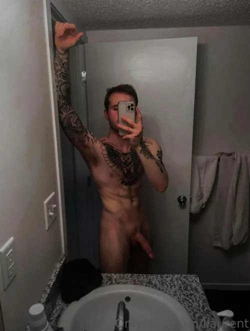 Happy Thursday😇 (M)