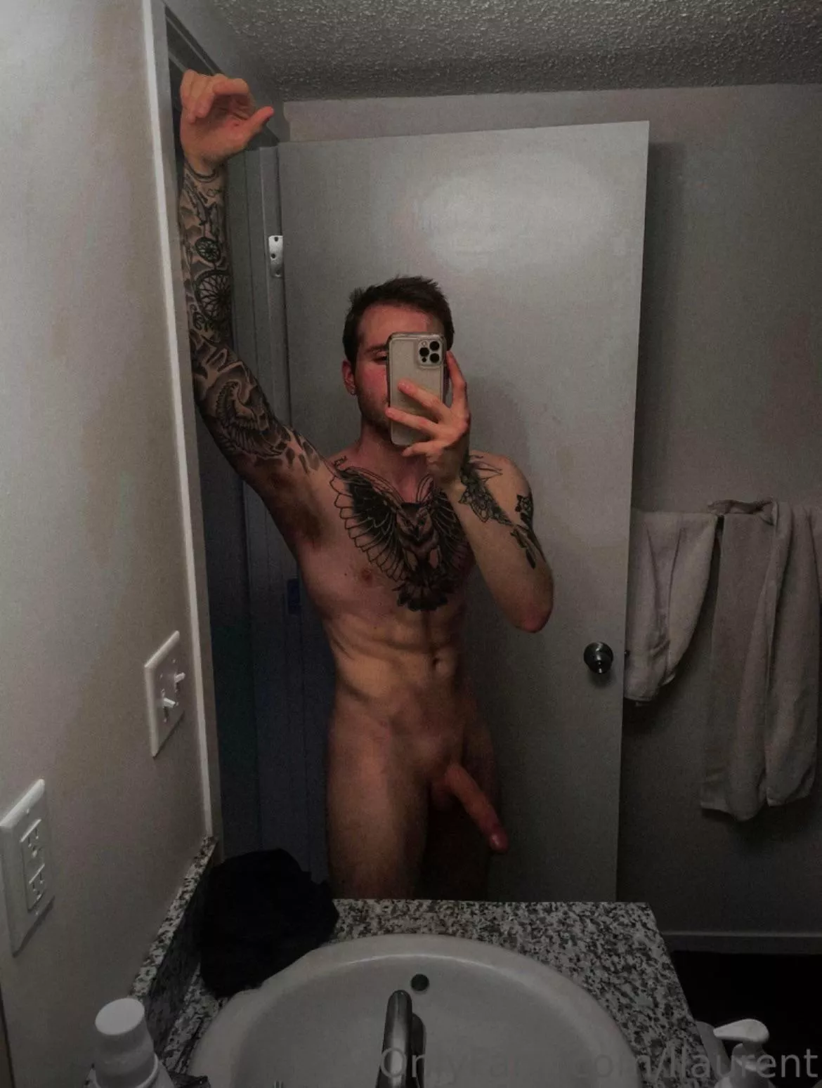 Happy Thursday😇 (M)