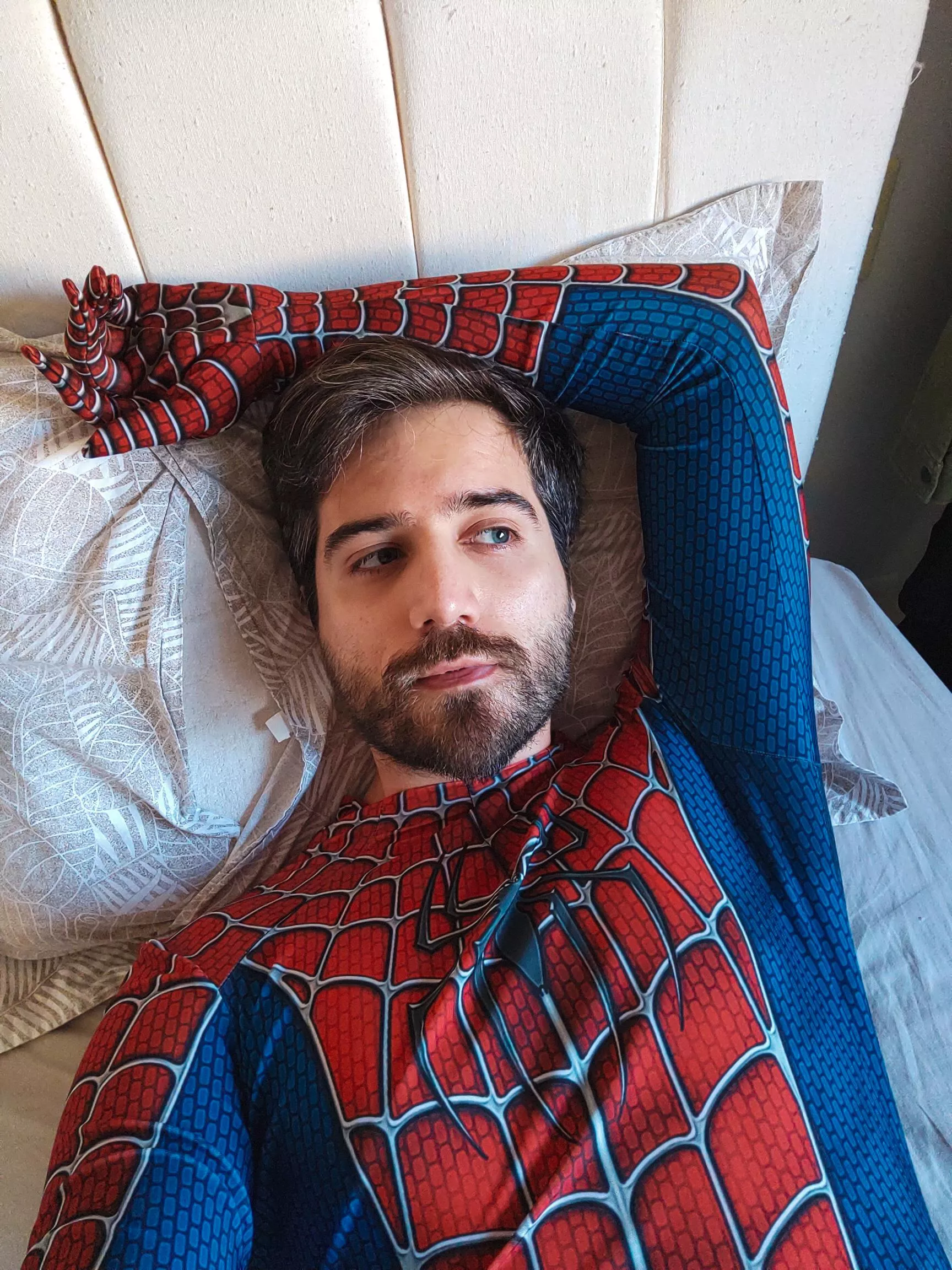 hey guys! It's halloween season ;) trick or treat?