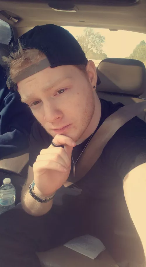 I feel like all Healthcare workers transform on their days off haha. Sadly tonight im back at it on the graveyard shift.