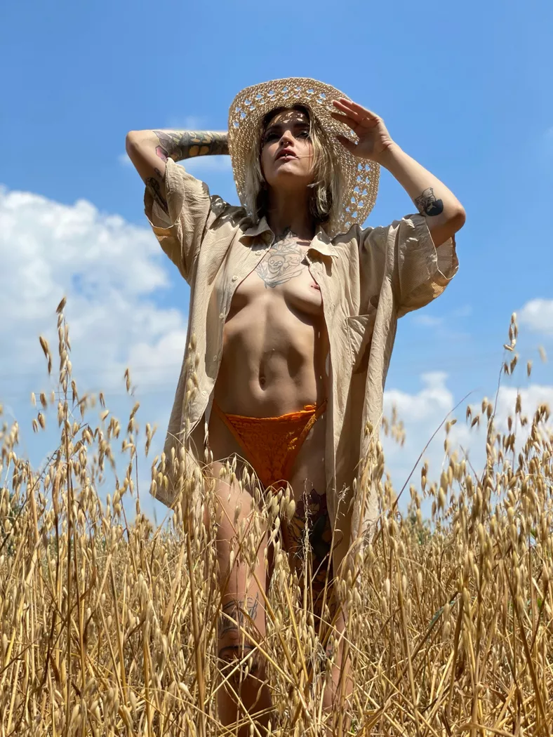 I love to play in the nature