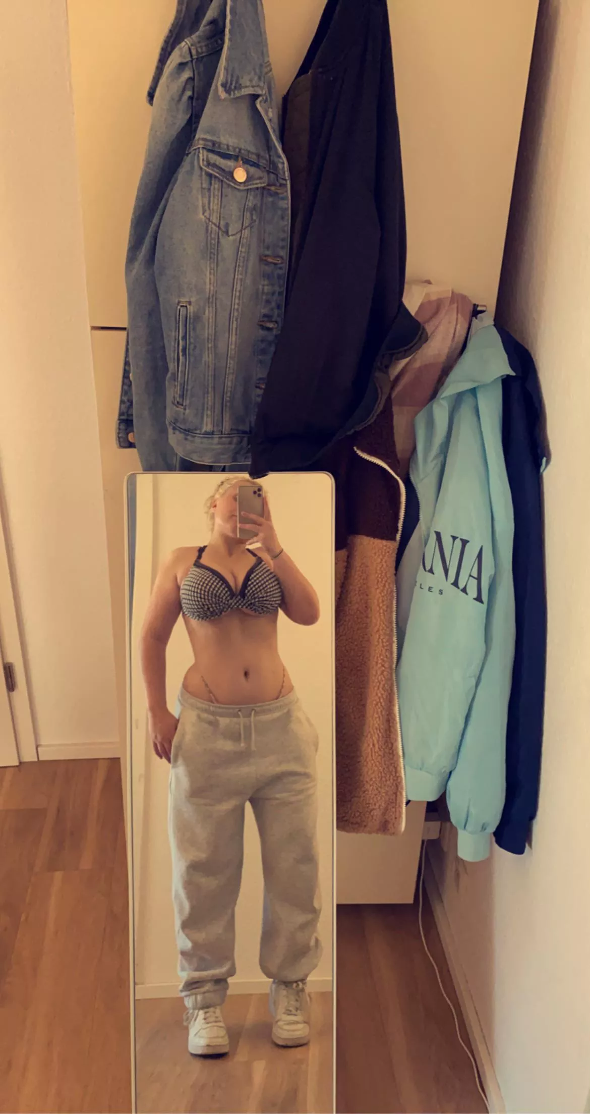 I need someone to chat with me💖