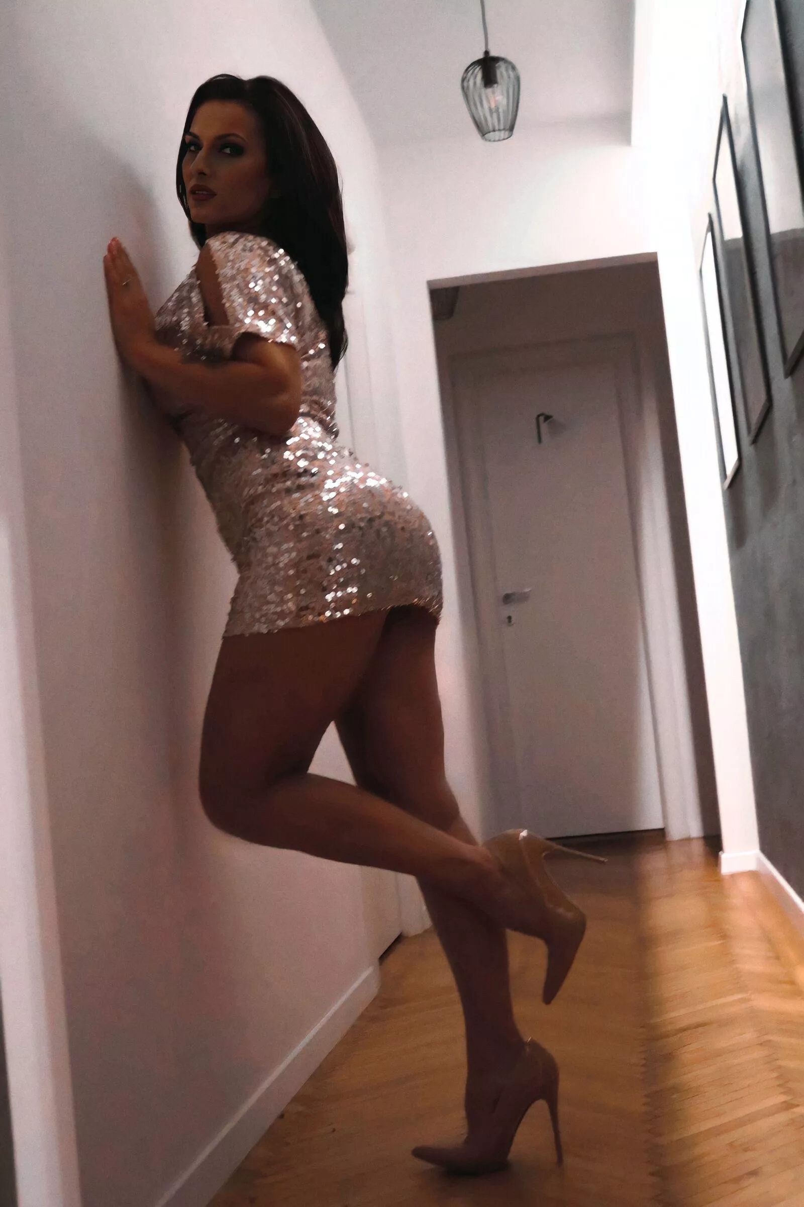 It’s been a long day, I need one of those hugs that turn into sex.