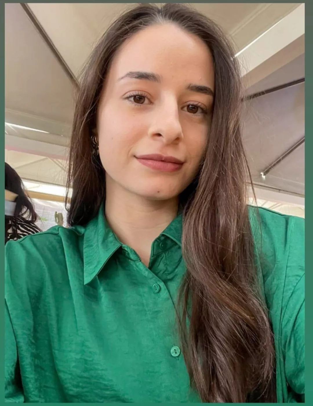 Kik: lampatzis333 if you want to cock,jerk or cumtrib her