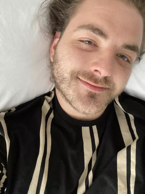 Lazy day in need of nerdy gaymers!!