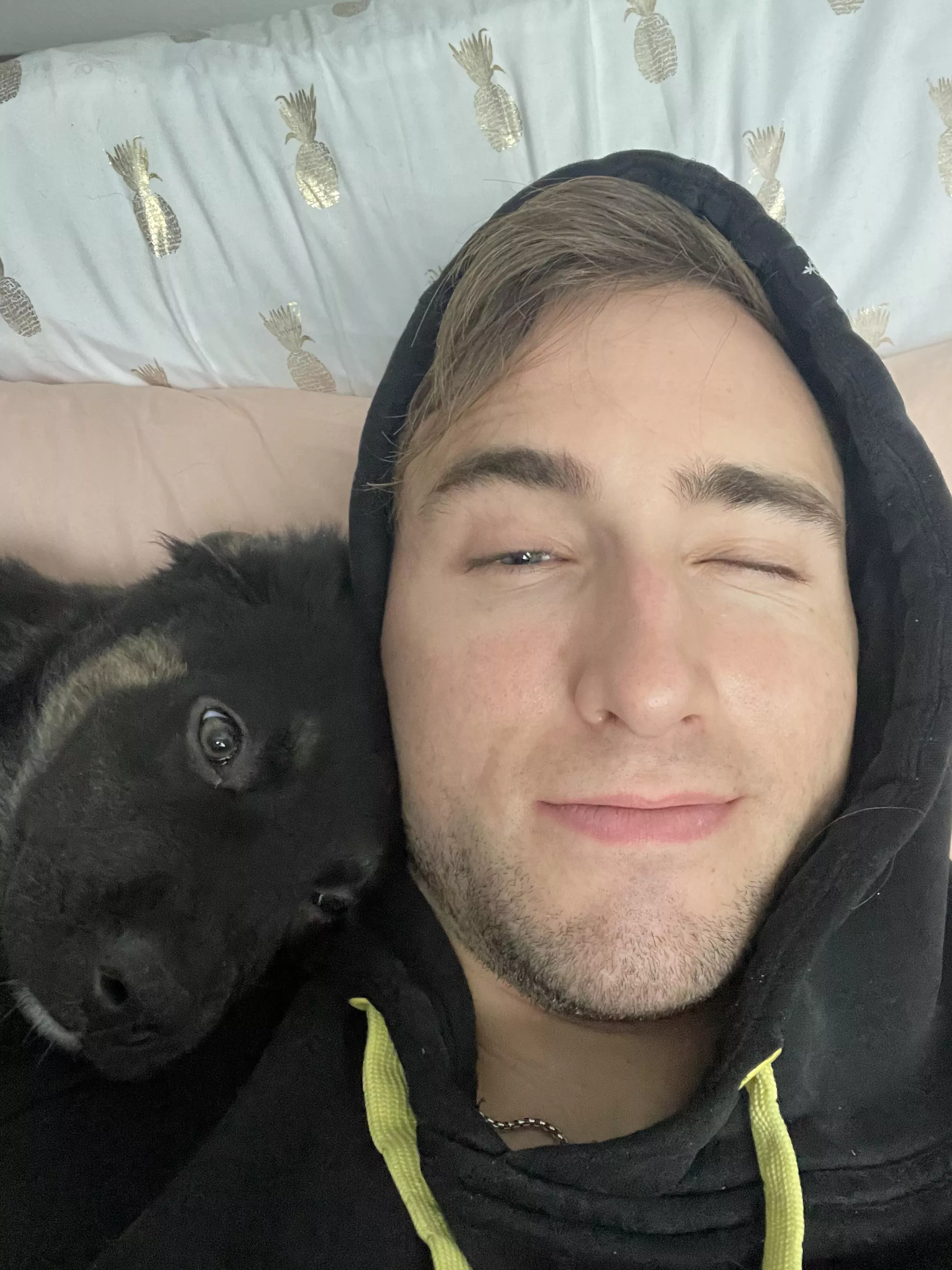 Little bear says goodmorning 😘🥺