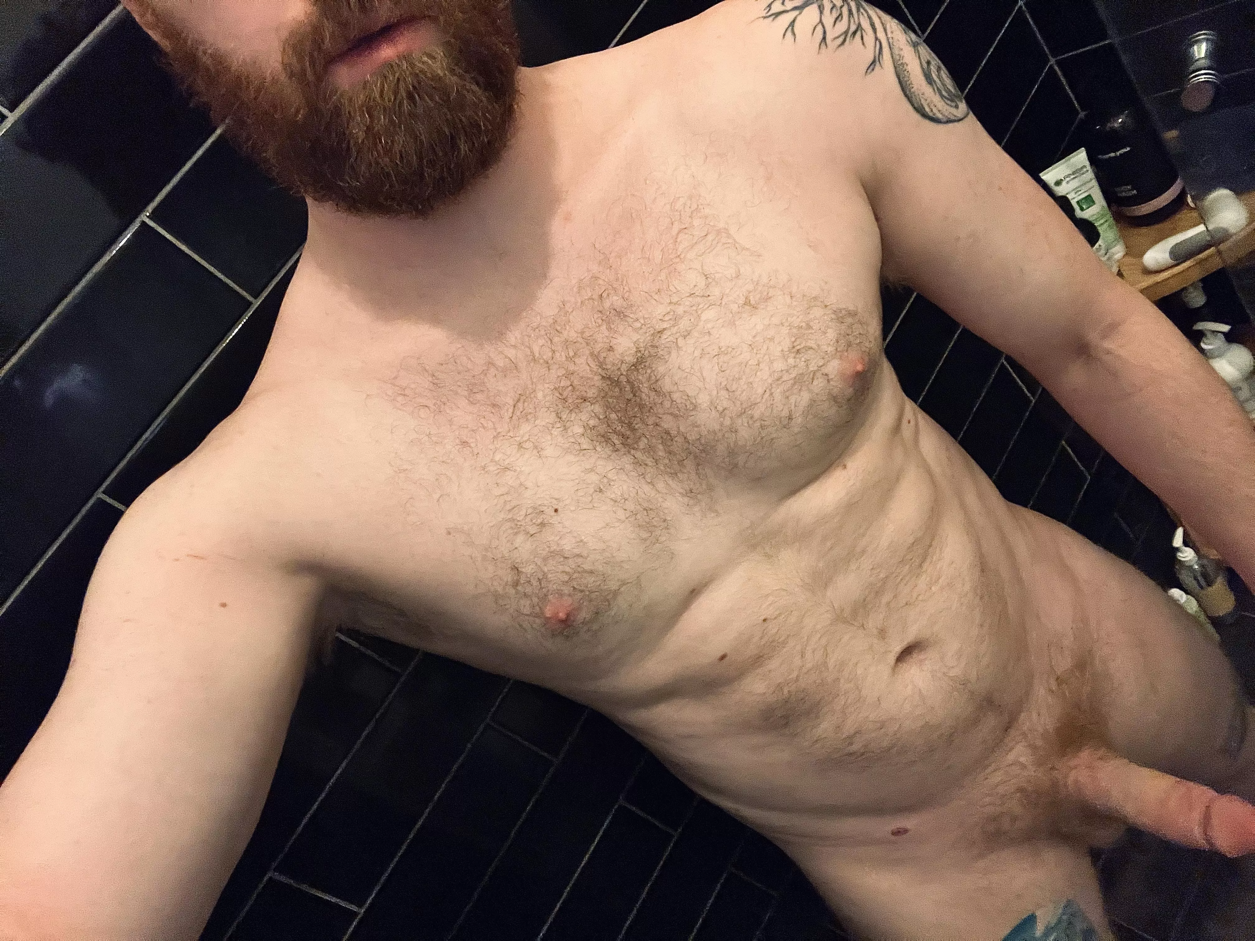 (M) Hella bloated with shitty lighting. Productivity and progress isn’t always sexy!