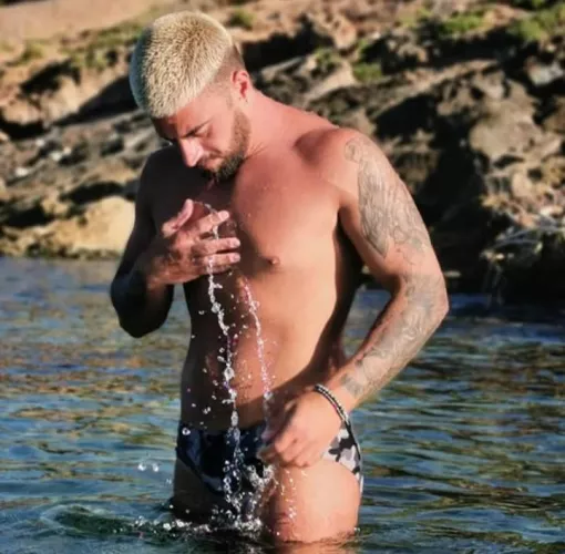 M25 feeling to be naughty tonight