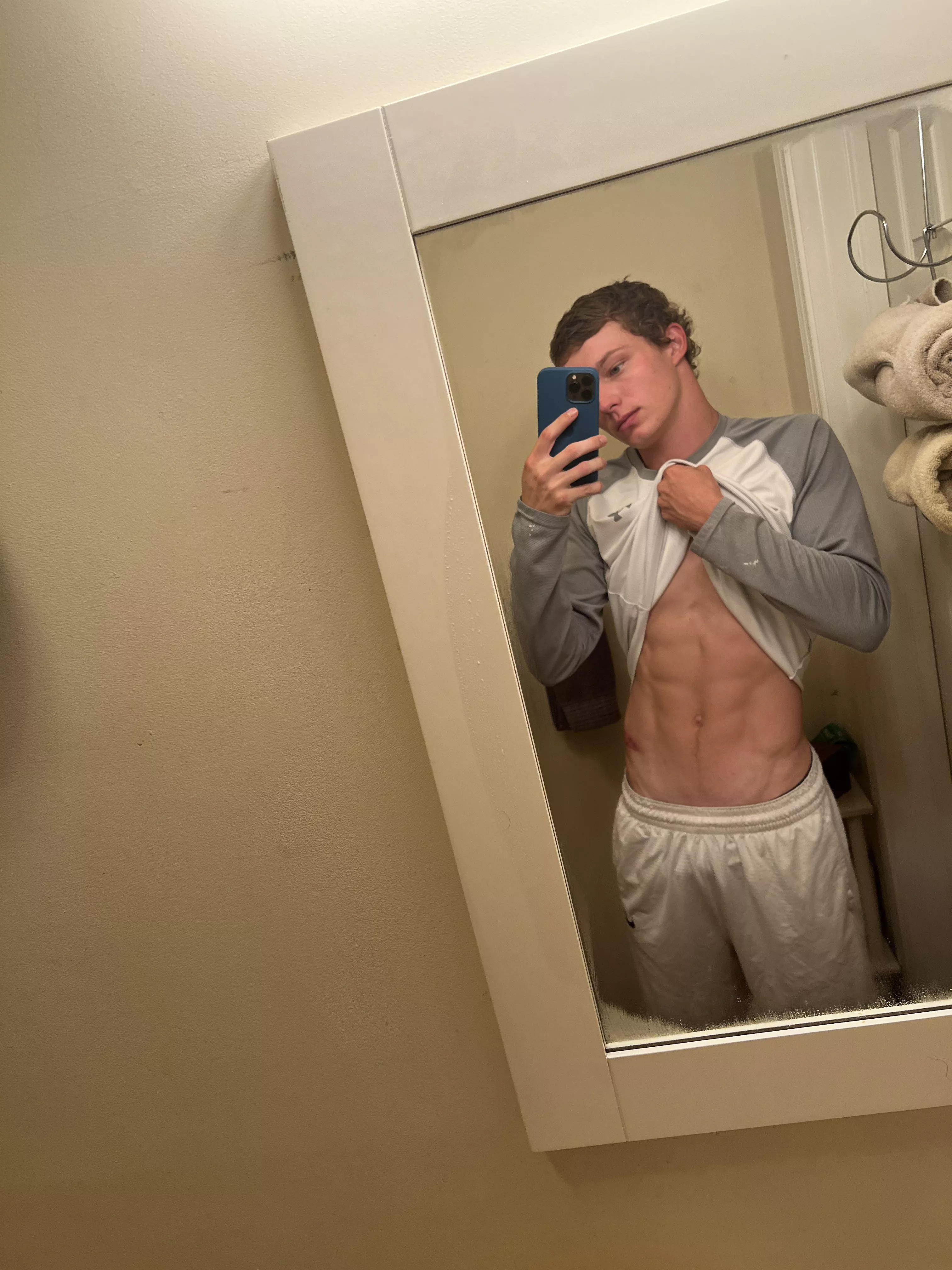 More of this on 🐦: Samboxer21