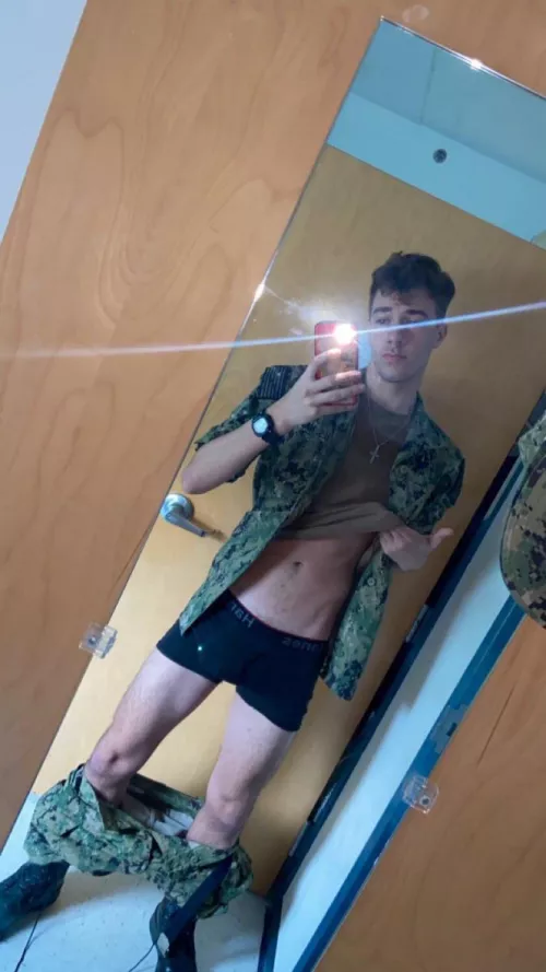 Need help taking my underwear off 😏