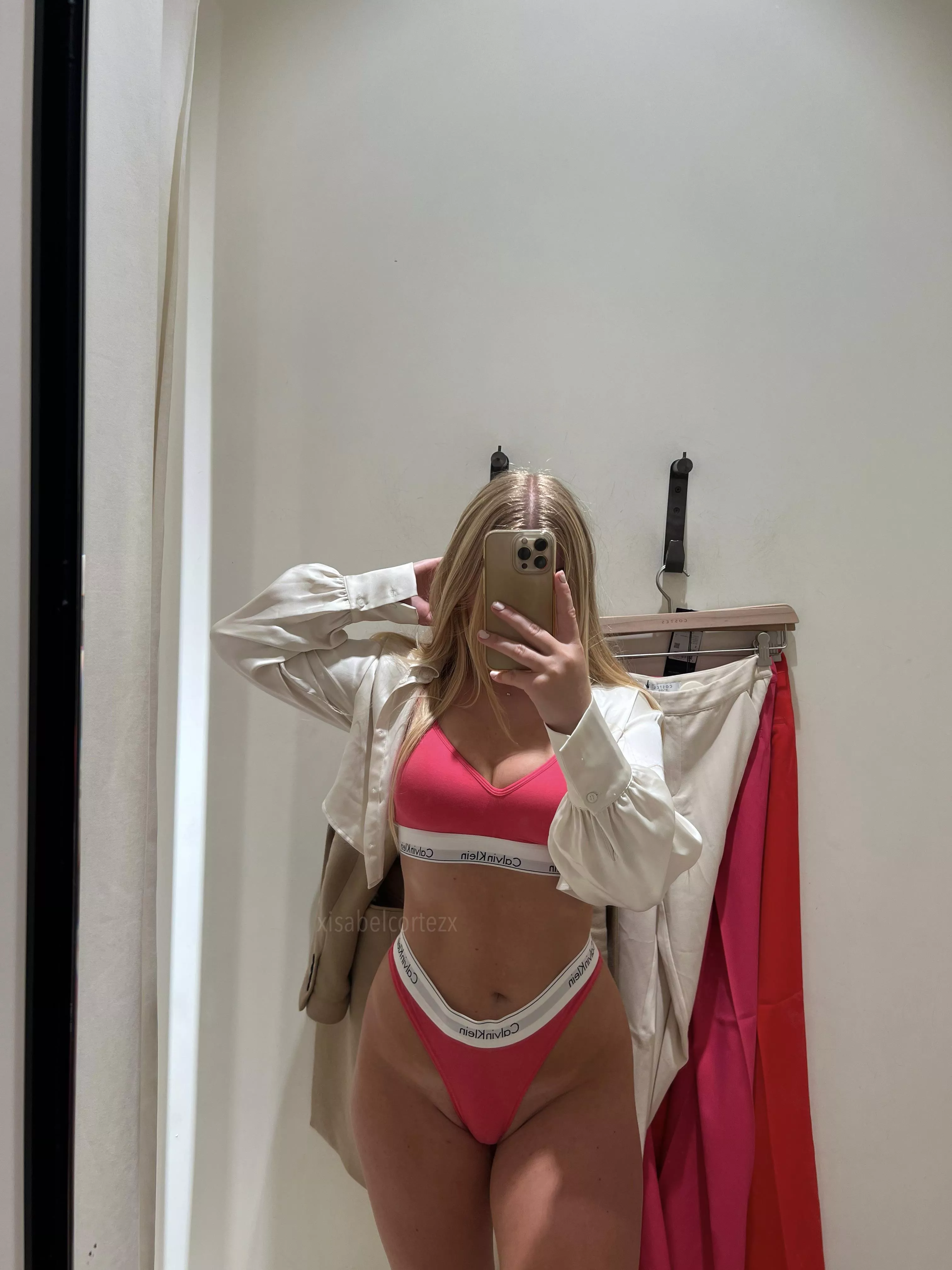 New pink calvins 💖