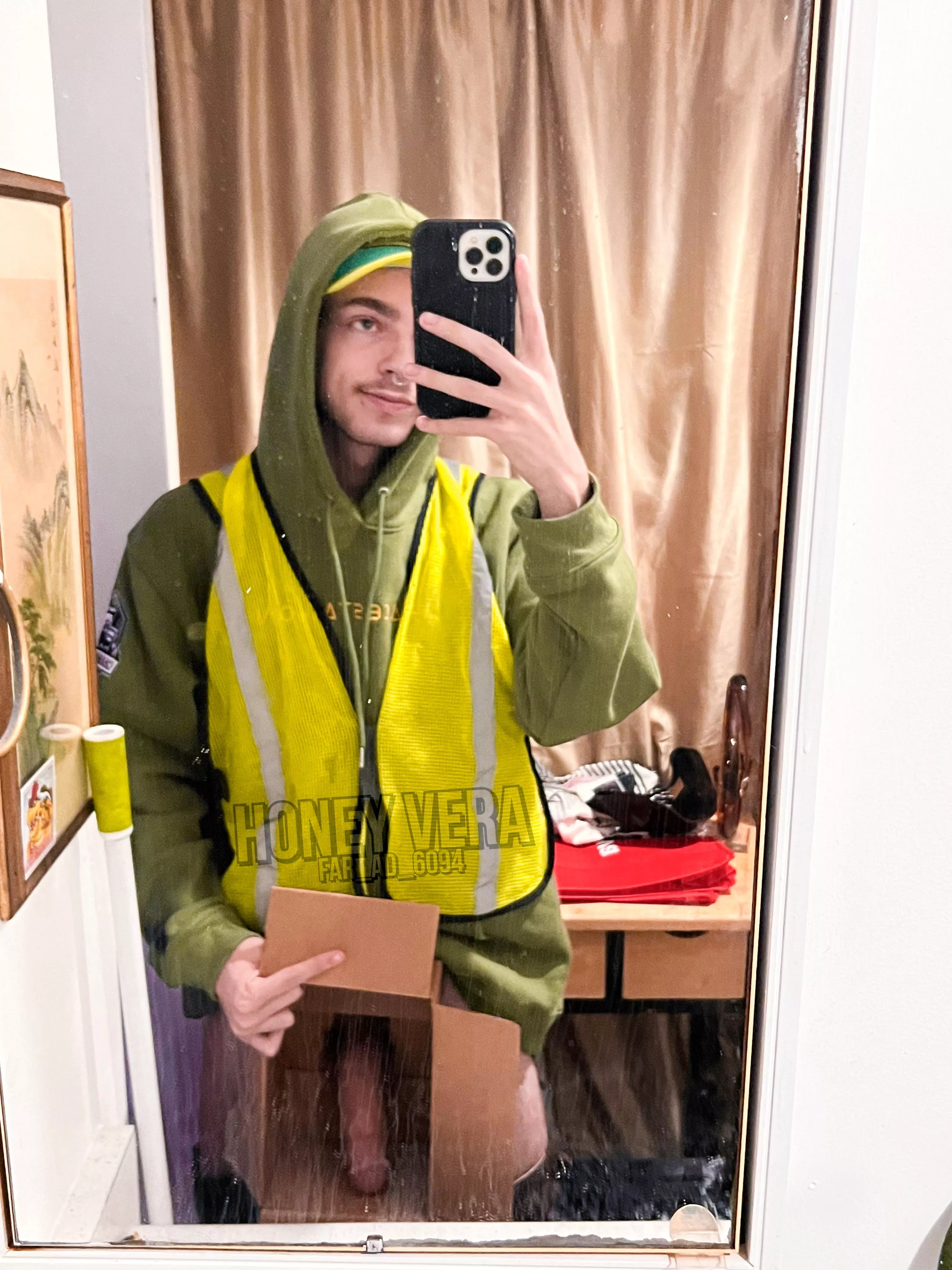 open the box for a surprise;)