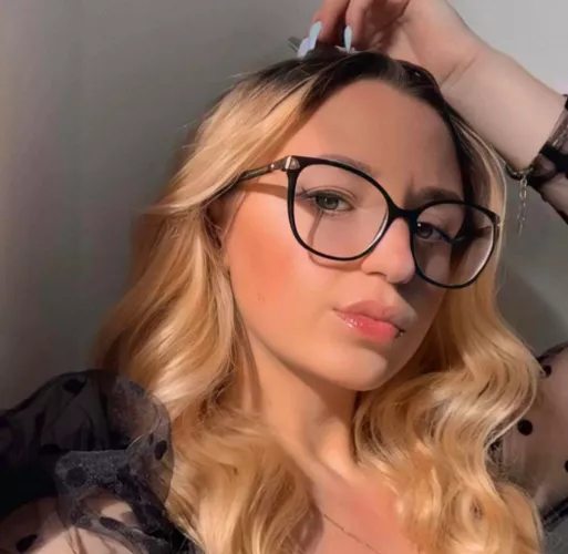 Qui pour me parler sale?😏