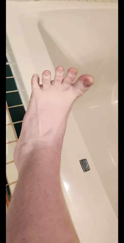 what do you think of my size 18 😘