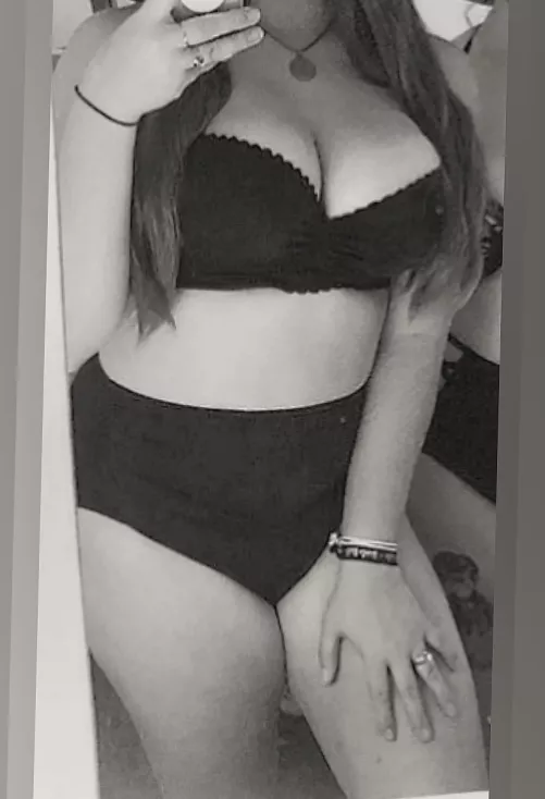 Worthy of a tribute? 🍆👀 would love to see it 😋