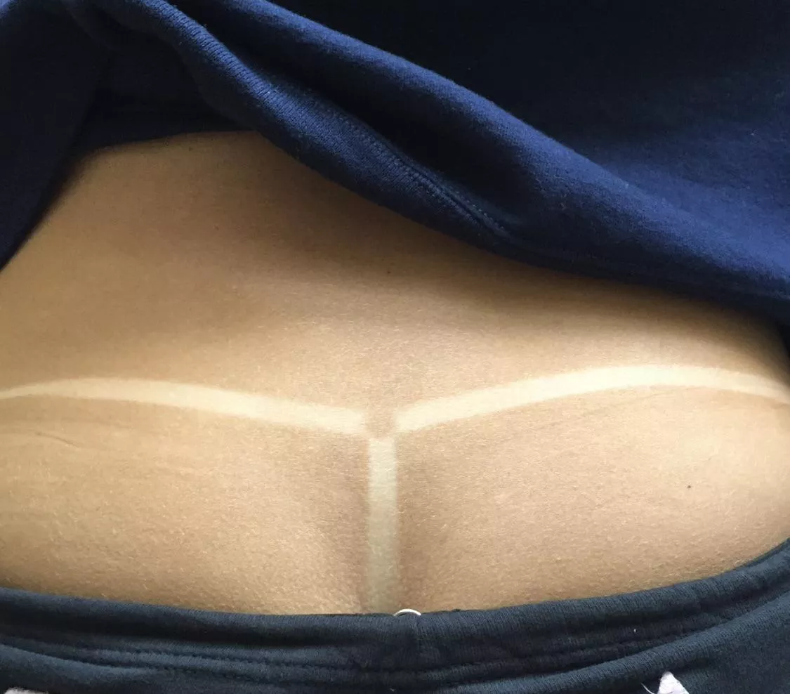 Would love to wear just these tan lines on the beach…